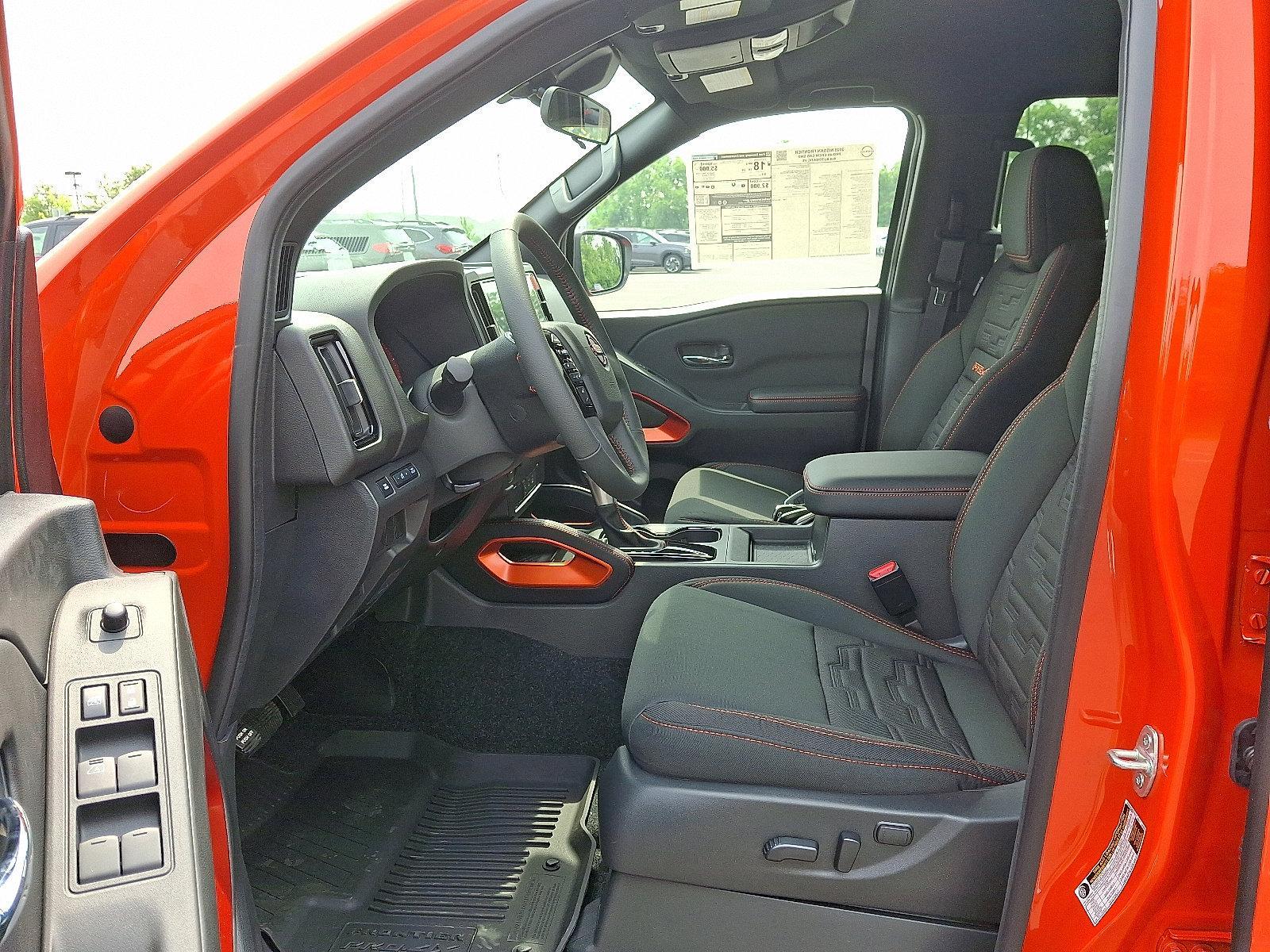 2025 Nissan Frontier Vehicle Photo in Mechanicsburg, PA 17050-2306
