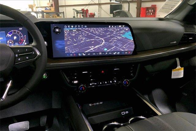 2025 Chevrolet Tahoe Vehicle Photo in KANSAS CITY, MO 64114-4502