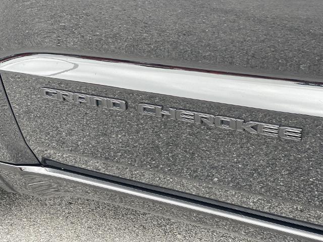 2021 Jeep Grand Cherokee Vehicle Photo in BENTONVILLE, AR 72712-4322
