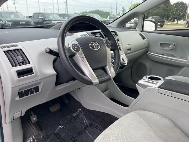 2014 Toyota Prius v Vehicle Photo in GREEN BAY, WI 54304-5303