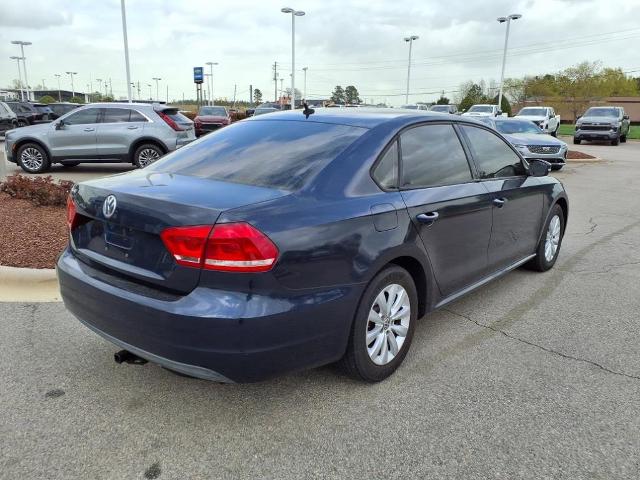 2013 Volkswagen Passat Vehicle Photo in HENDERSON, NC 27536-2966