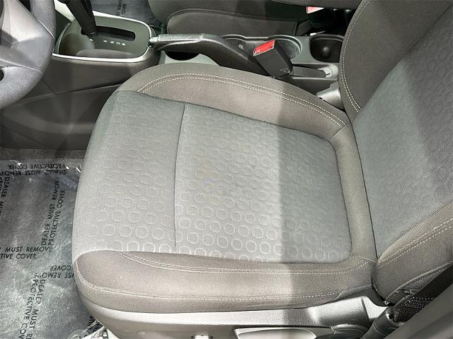 2022 Chevrolet Trax Vehicle Photo in EVERETT, WA 98203-5662
