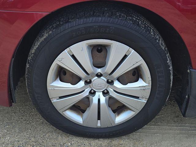 2011 Subaru Legacy Vehicle Photo in WATERTOWN, CT 06795-3318