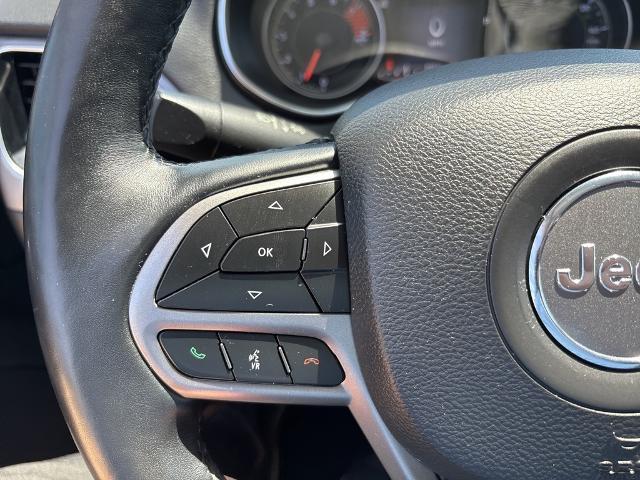 2019 Jeep Cherokee Vehicle Photo in Peoria, IL 61615
