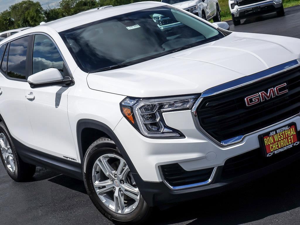 2023 GMC Terrain Vehicle Photo in AURORA, IL 60503-9326