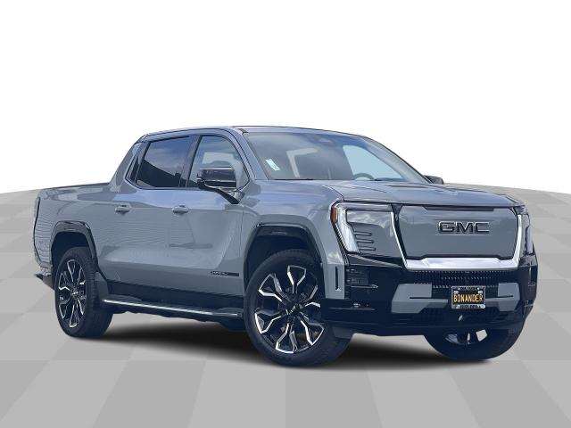 2024 GMC Sierra EV Vehicle Photo in TURLOCK, CA 95380-4918