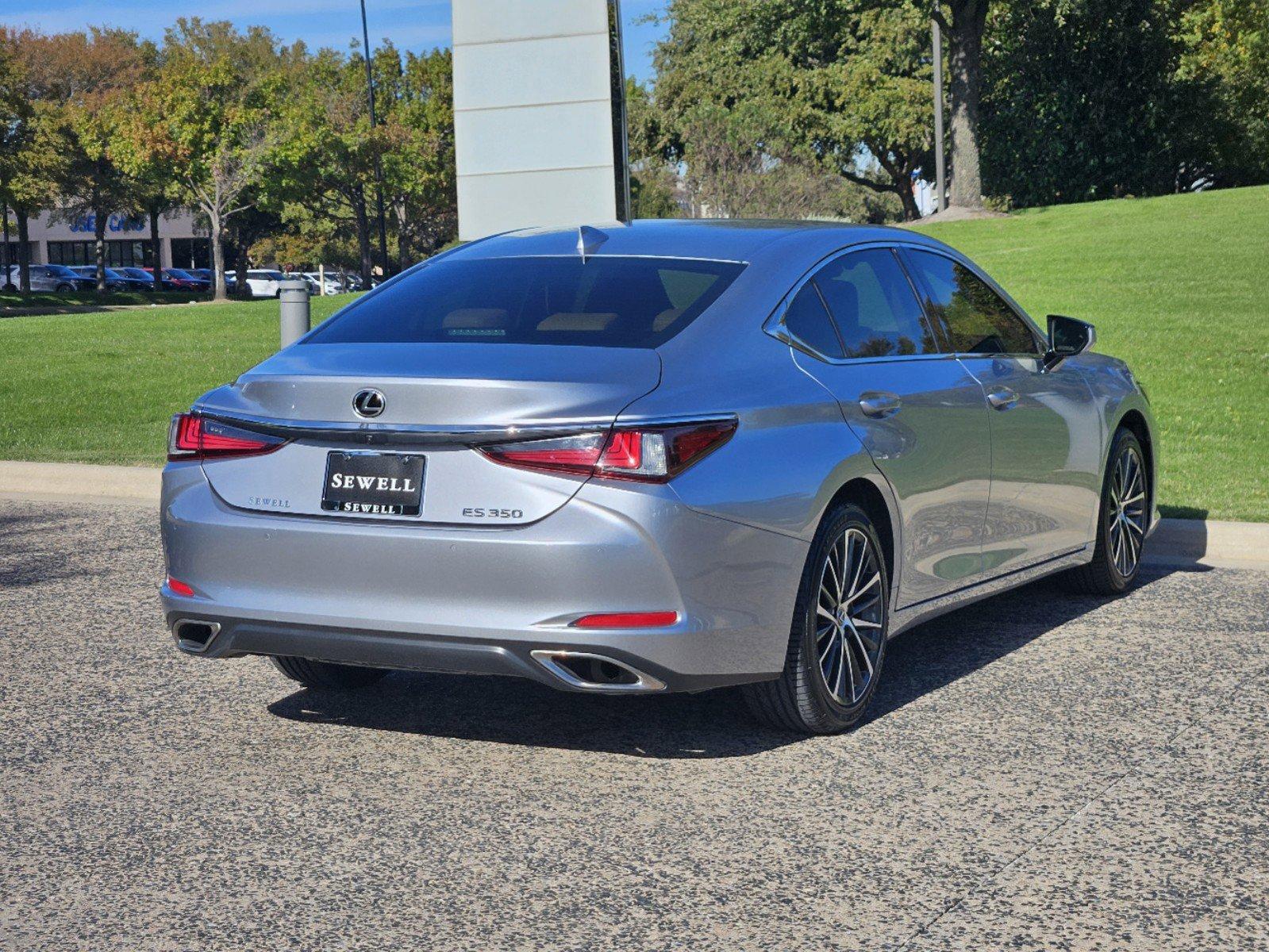 2022 Lexus ES 350 Vehicle Photo in FORT WORTH, TX 76132