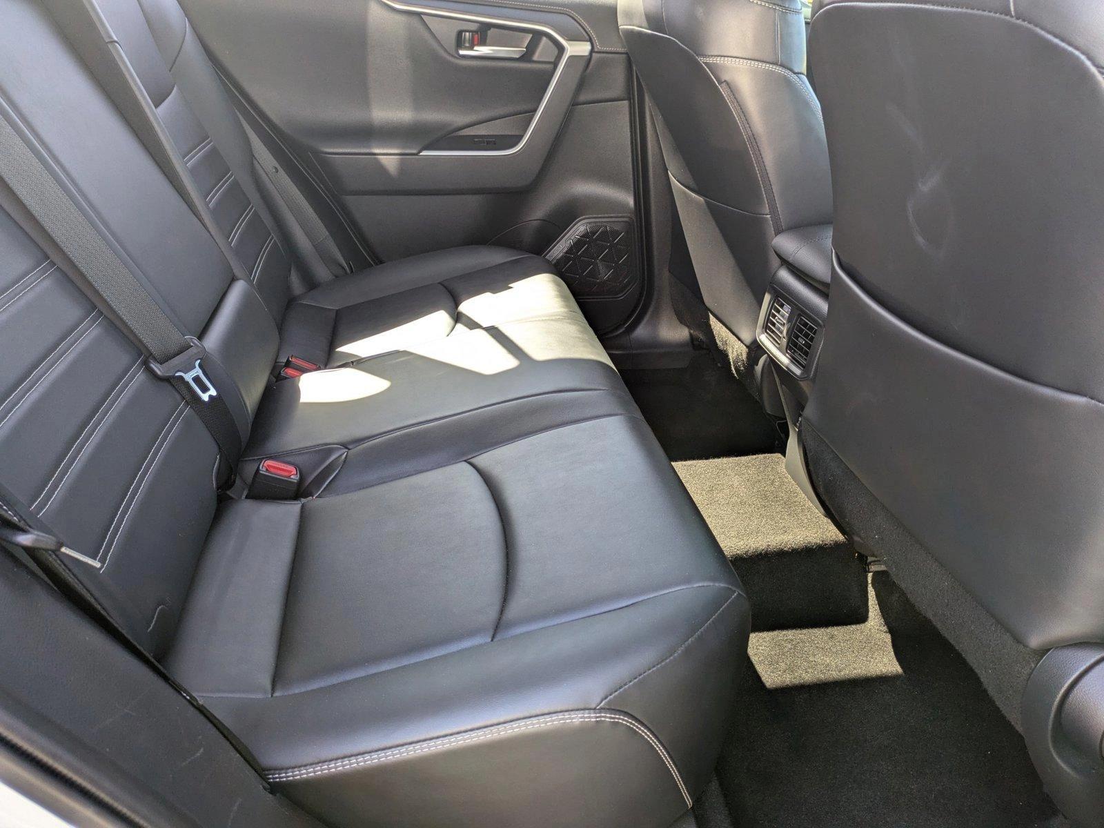 2020 Toyota RAV4 Vehicle Photo in Clearwater, FL 33761