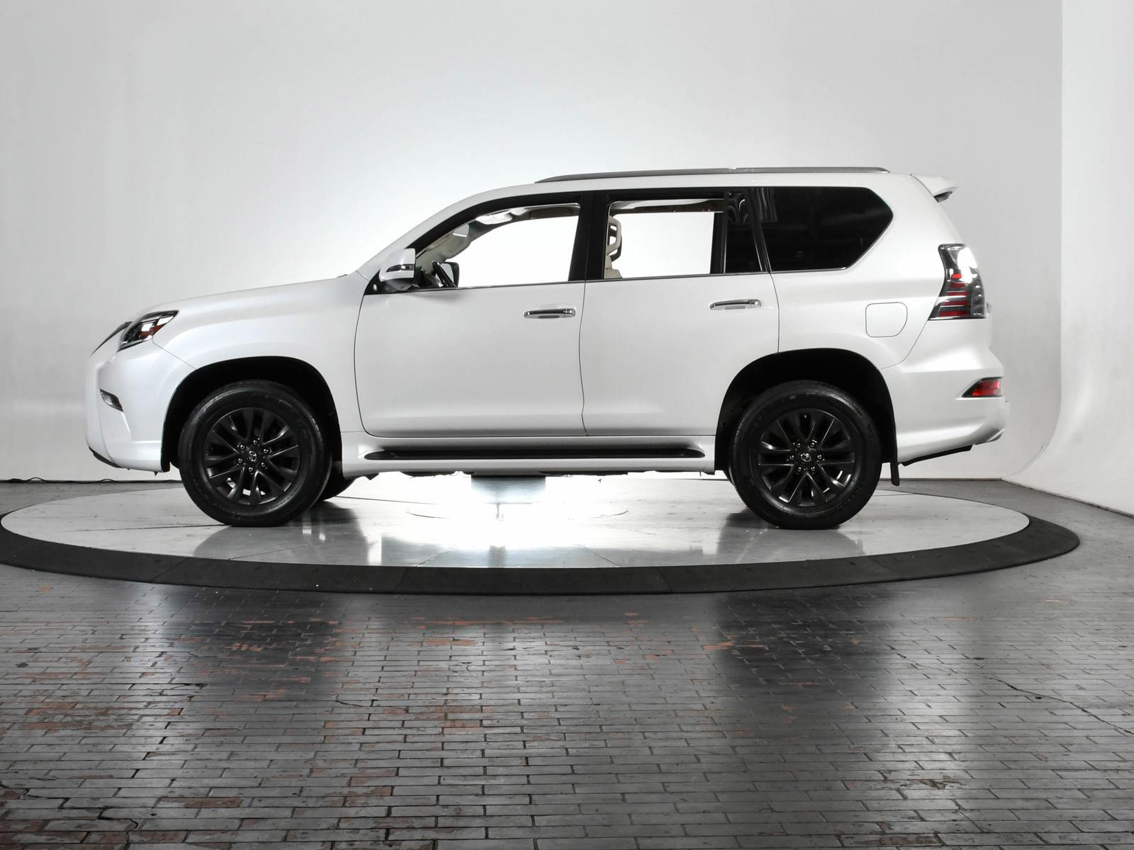 2020 Lexus GX 460 Vehicle Photo in DALLAS, TX 75235