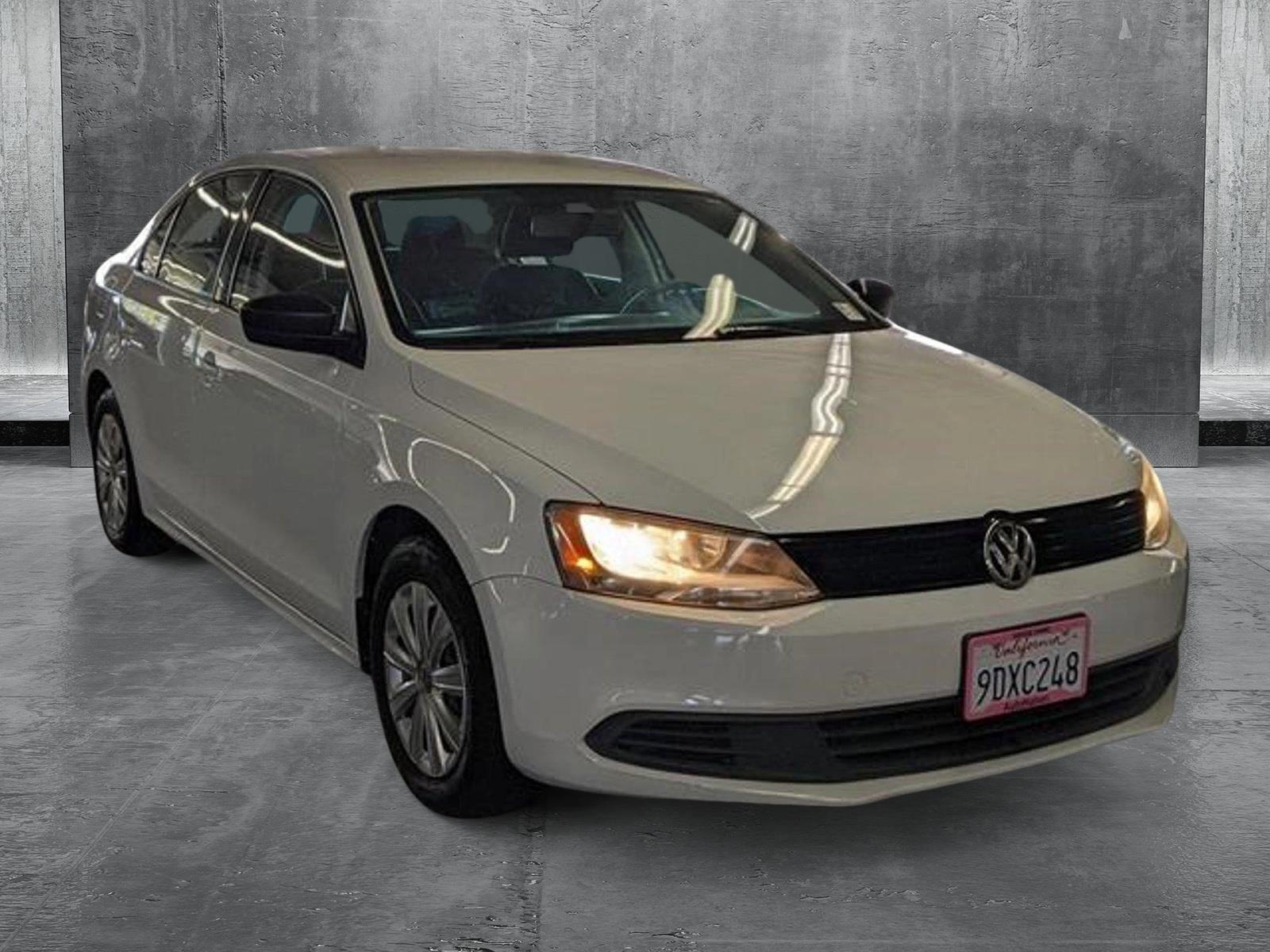 2014 Volkswagen Jetta Sedan Vehicle Photo in CLEARWATER, FL 33764-7163