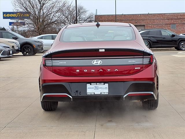 2025 Hyundai SONATA Vehicle Photo in Peoria, IL 61615