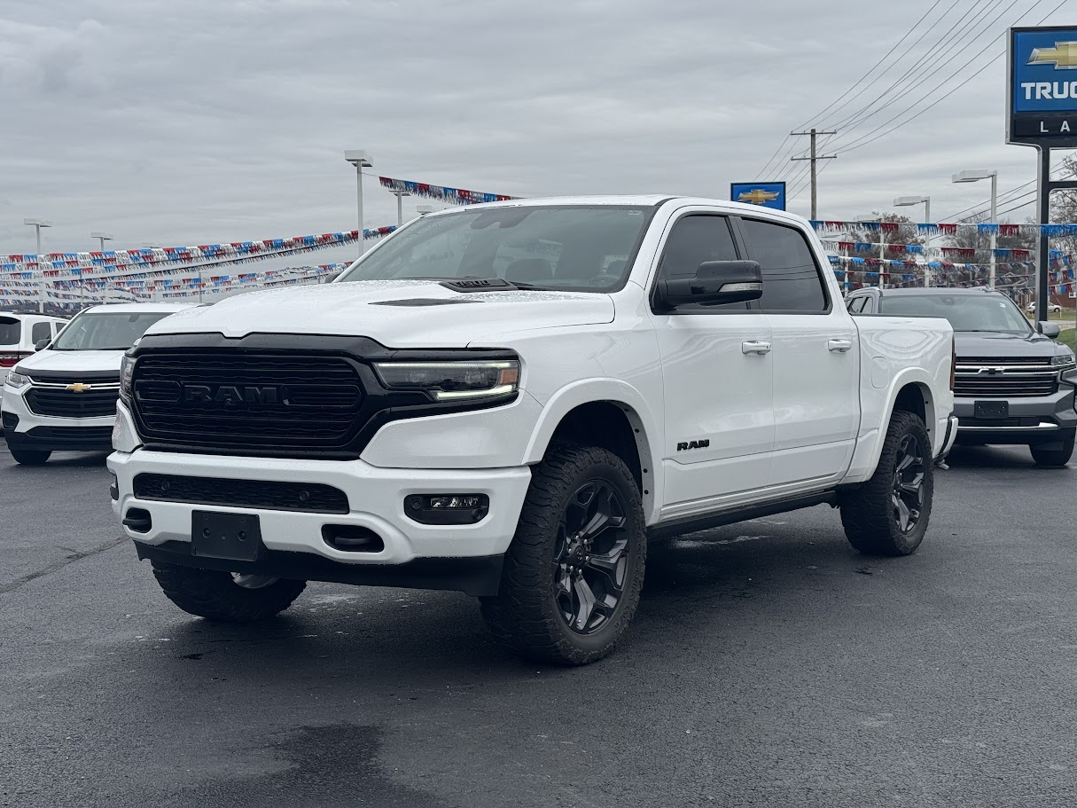 2021 Ram 1500 Vehicle Photo in BOONVILLE, IN 47601-9633