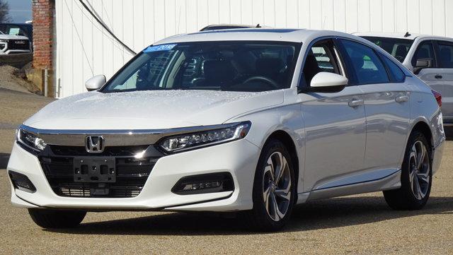 2018 Honda Accord EX photo 3