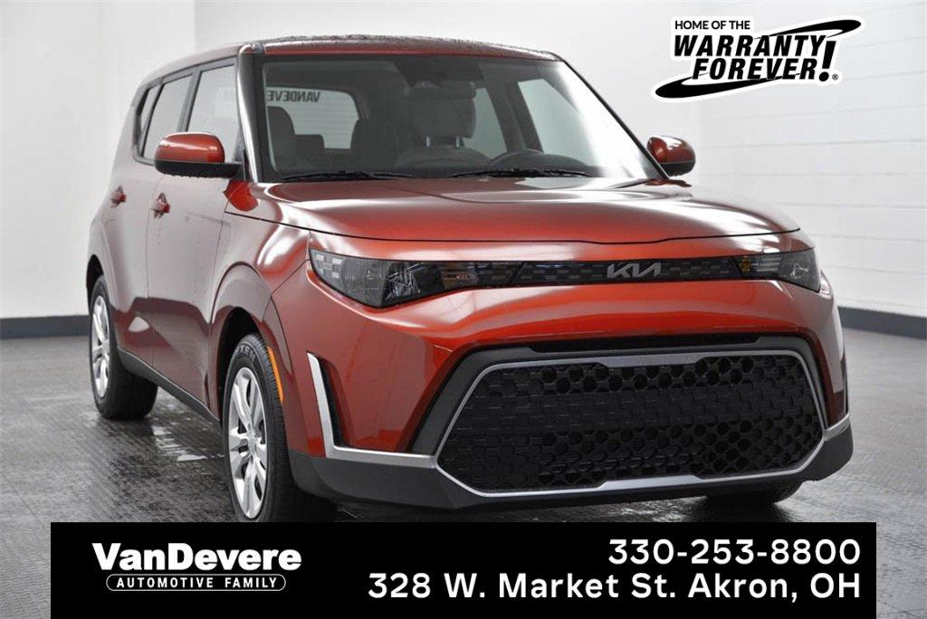 2023 Kia Soul Vehicle Photo in AKRON, OH 44303-2185