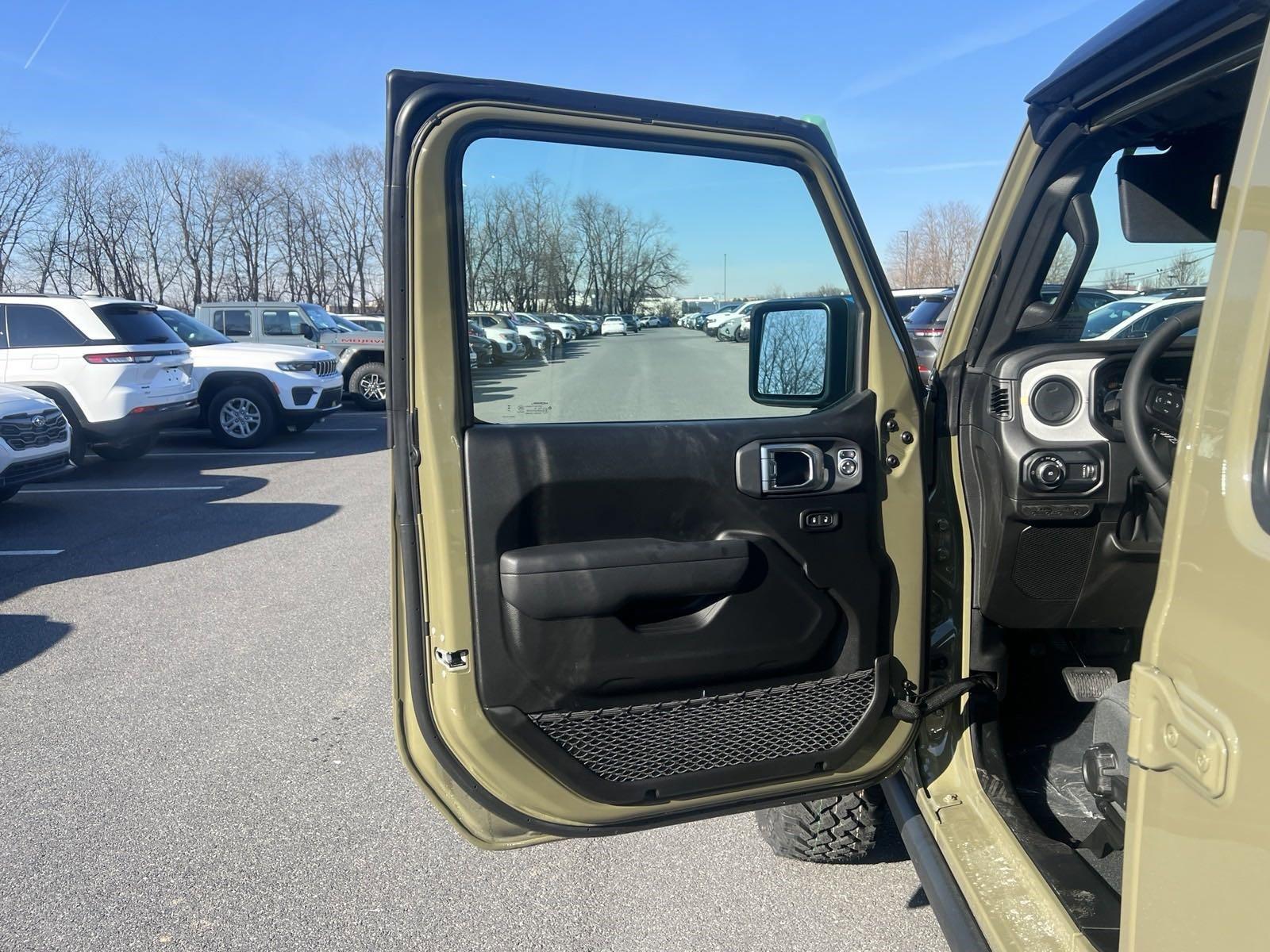 2025 Jeep Wrangler Vehicle Photo in Mechanicsburg, PA 17050-1707