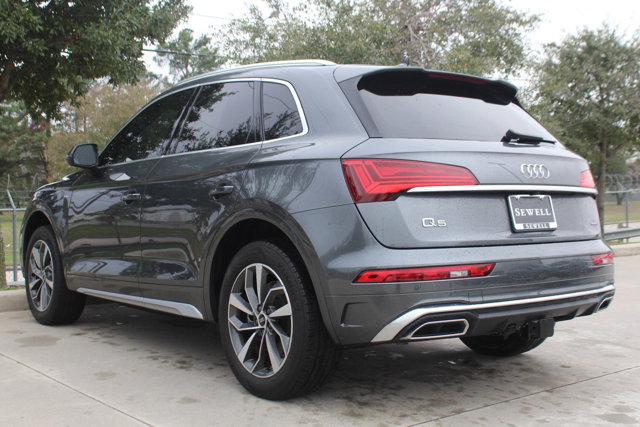 2022 Audi Q5 Vehicle Photo in HOUSTON, TX 77090