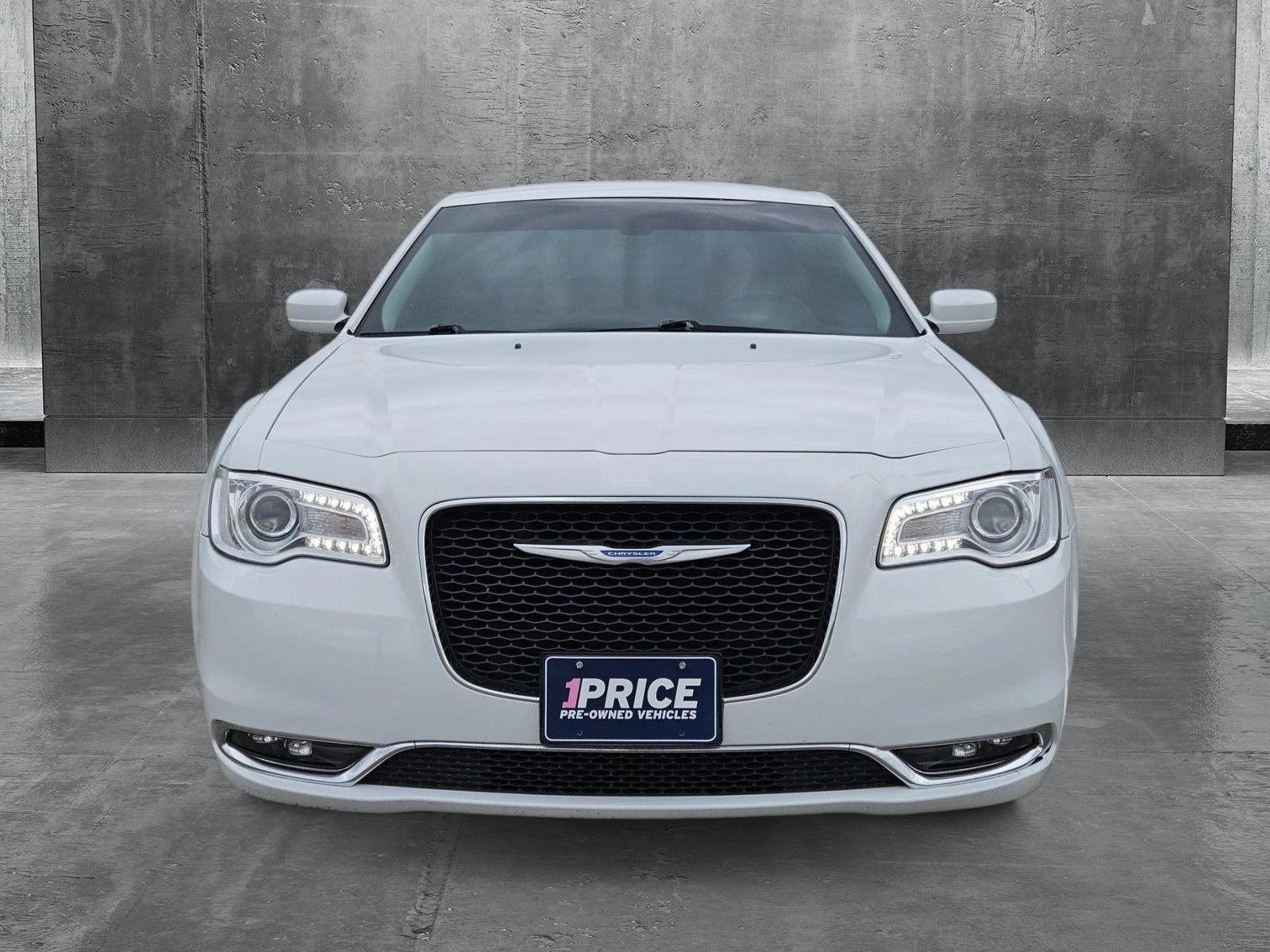 2021 Chrysler 300 Vehicle Photo in CORPUS CHRISTI, TX 78416-1100