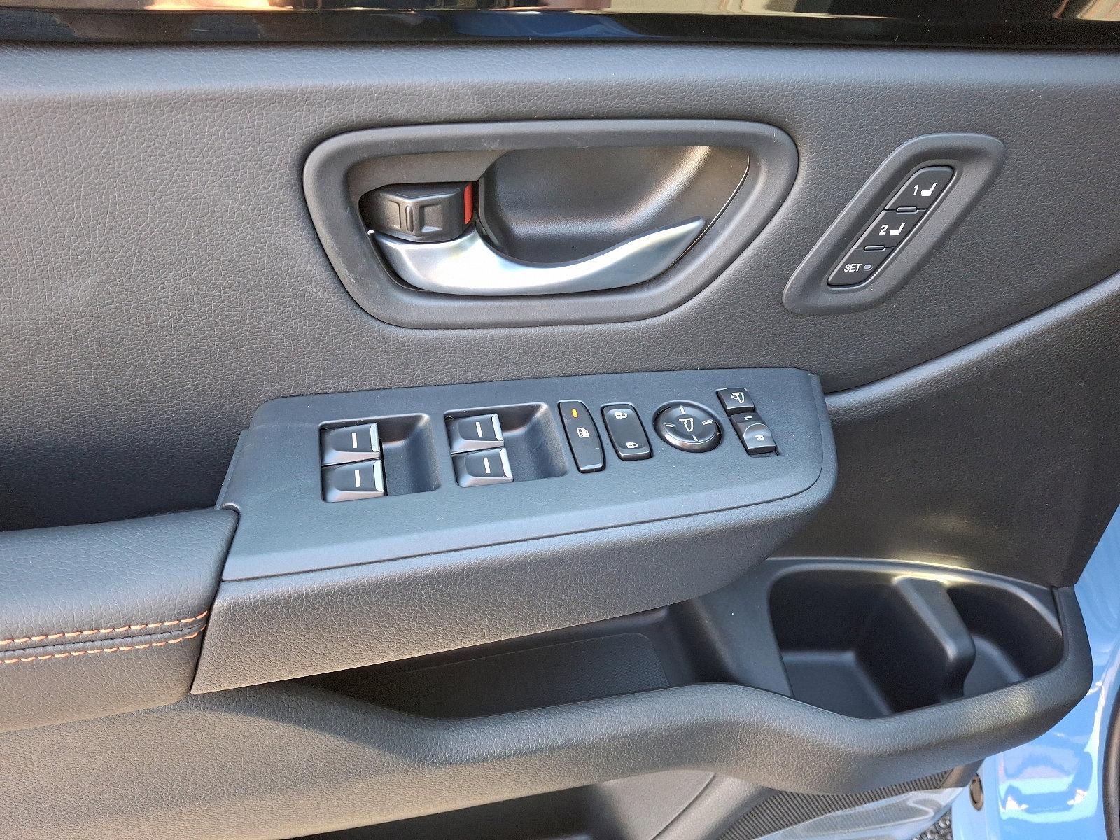 2025 Honda Pilot Vehicle Photo in Harrisburg, PA 17111