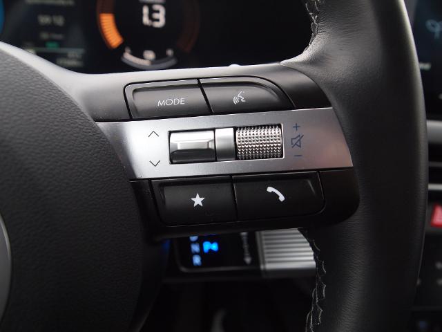 2024 Hyundai Sonata Hybrid Vehicle Photo in MADISON, IN 47250-1611