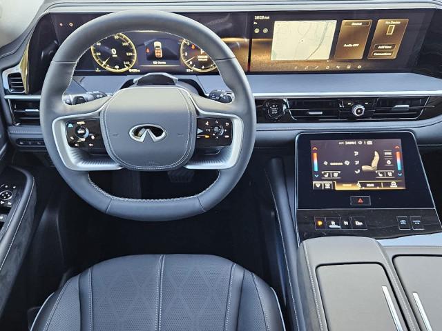 2025 INFINITI QX80 Vehicle Photo in Fort Worth, TX 76132