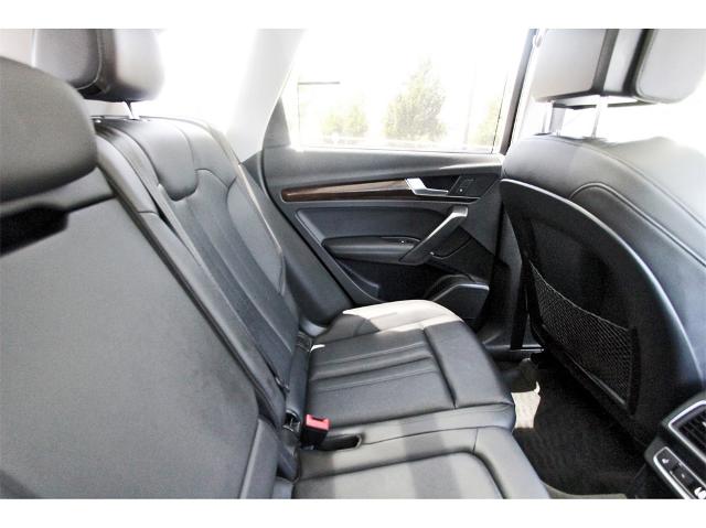 2019 Audi Q5 Vehicle Photo in ROSENBERG, TX 77471-5675