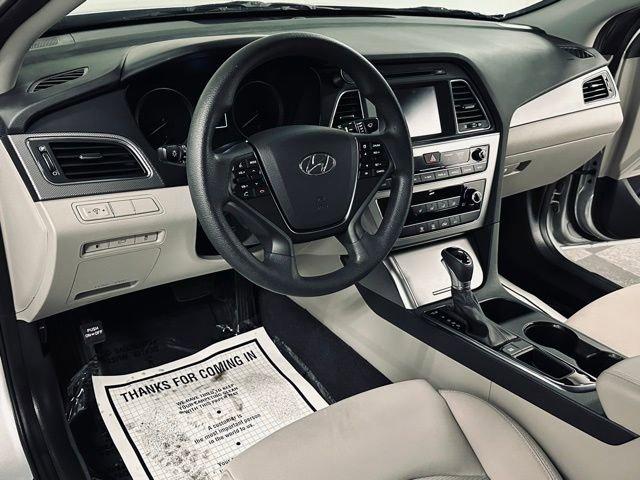 2017 Hyundai Sonata Vehicle Photo in MEDINA, OH 44256-9631
