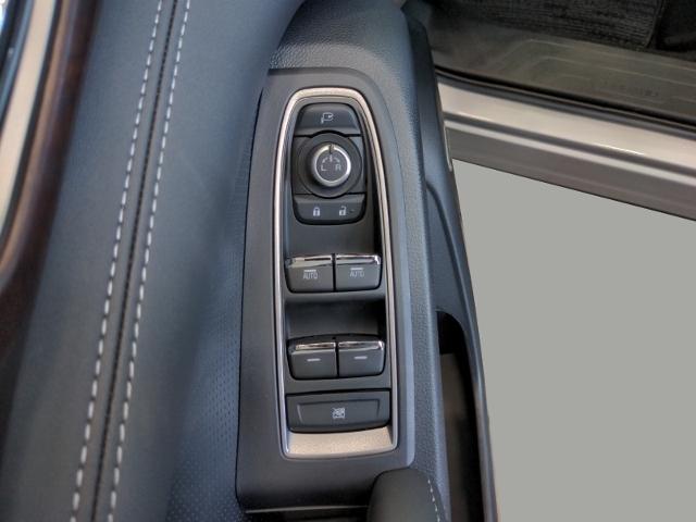 2024 Subaru Ascent Vehicle Photo in Green Bay, WI 54304