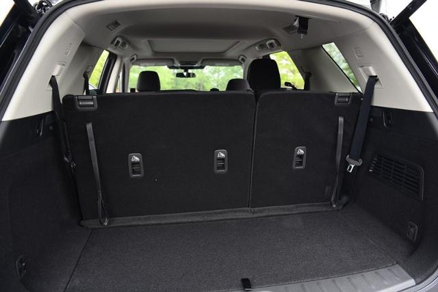 2025 Nissan Pathfinder Vehicle Photo in Ballwin, MO 63011