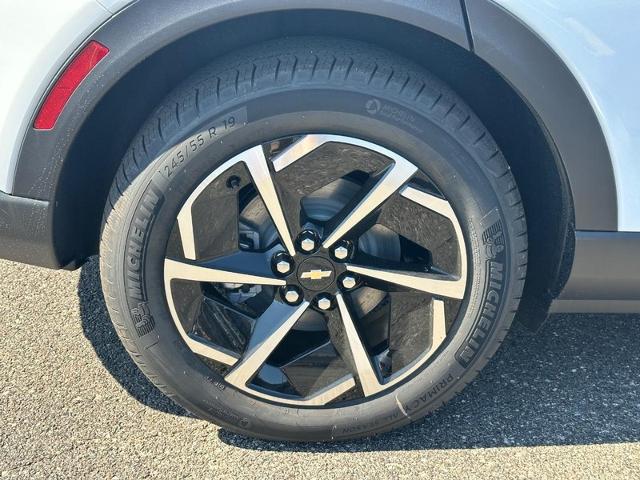 2025 Chevrolet Equinox EV Vehicle Photo in COLUMBIA, MO 65203-3903