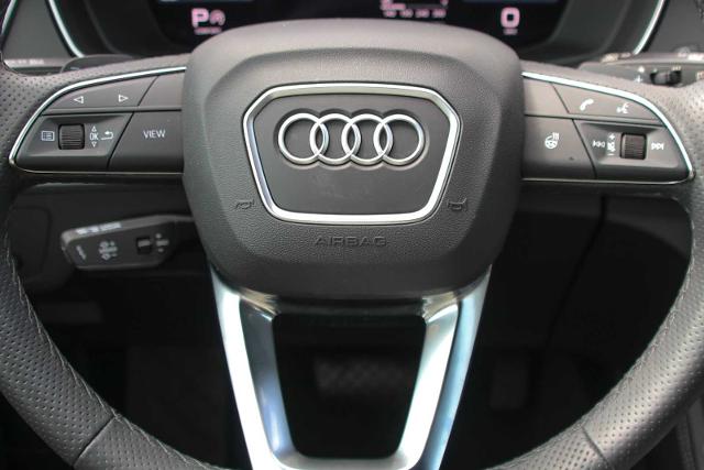 2024 Audi Q5 Vehicle Photo in SUGAR LAND, TX 77478