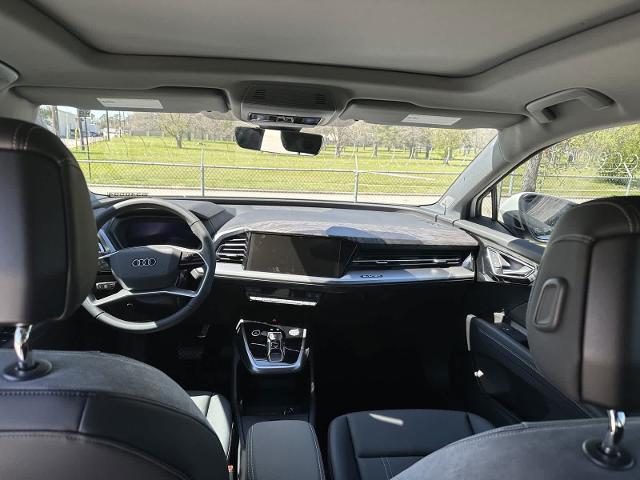 2025 Audi Q4 e-tron Vehicle Photo in HOUSTON, TX 77090