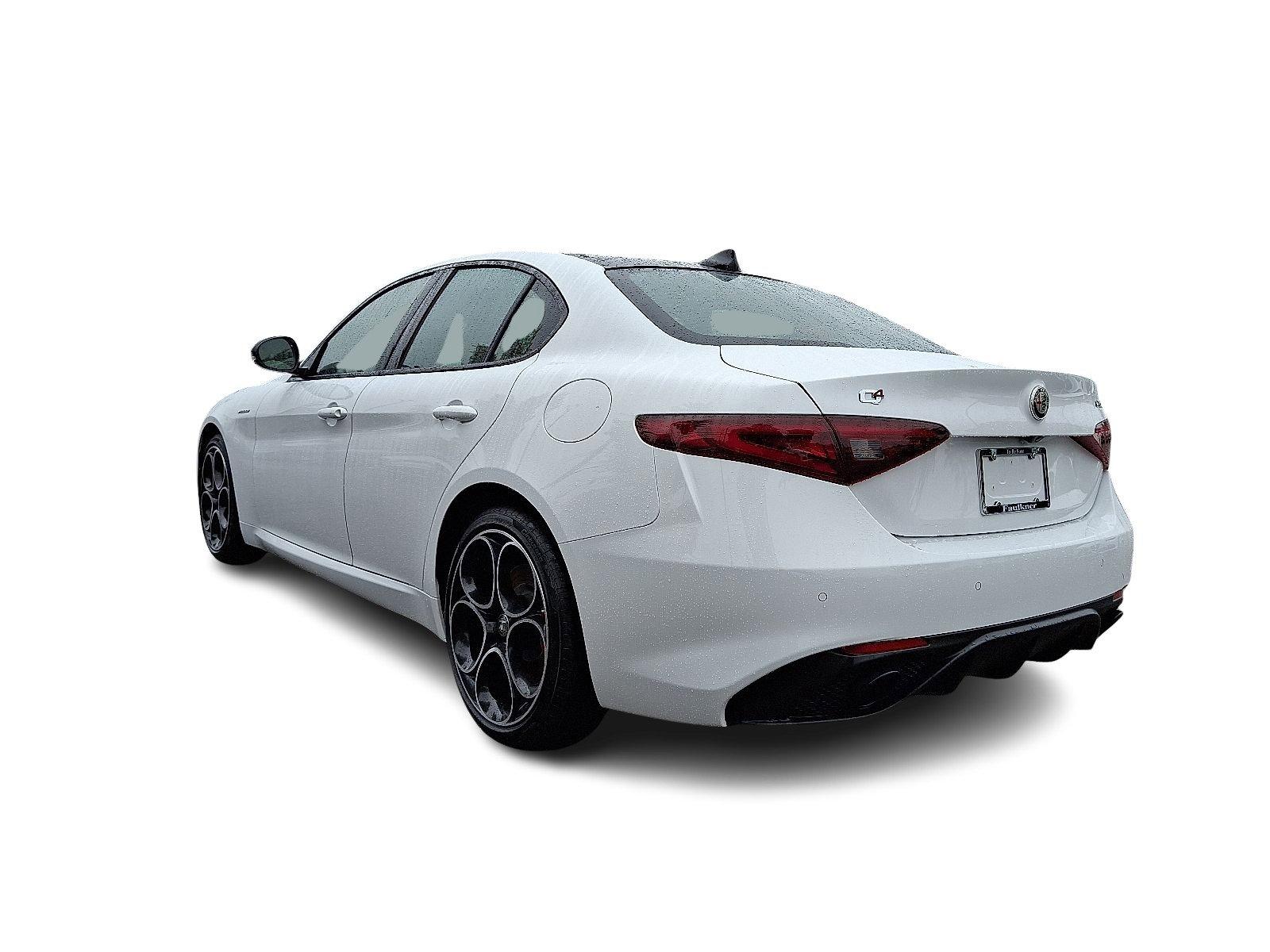 2022 Alfa Romeo Giulia Vehicle Photo in Willow Grove, PA 19090