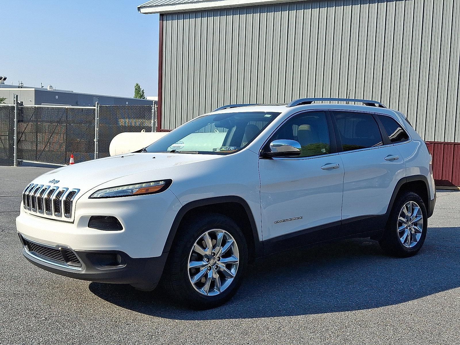 2016 Jeep Cherokee Vehicle Photo in Harrisburg, PA 17111