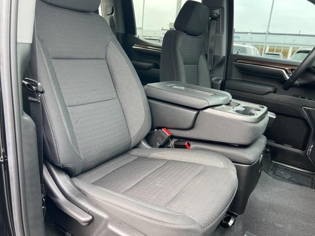 2023 Chevrolet Silverado 1500 Vehicle Photo in GREEN BAY, WI 54304-5303