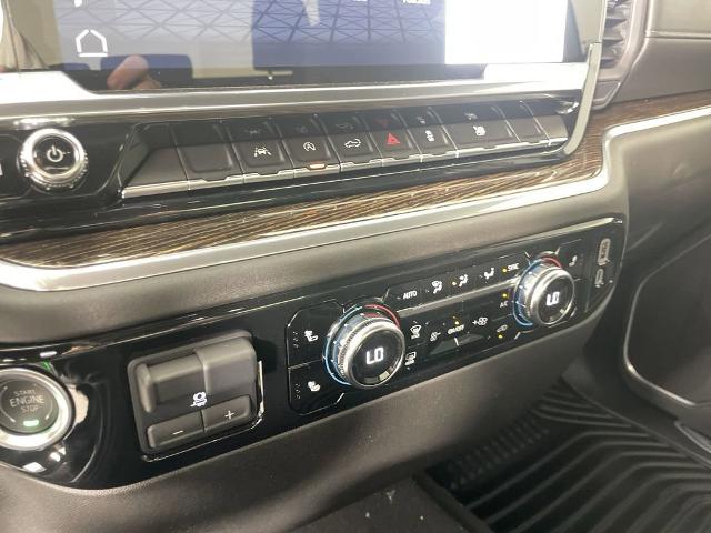 2025 GMC Sierra 1500 Vehicle Photo in GILBERT, AZ 85297-0402