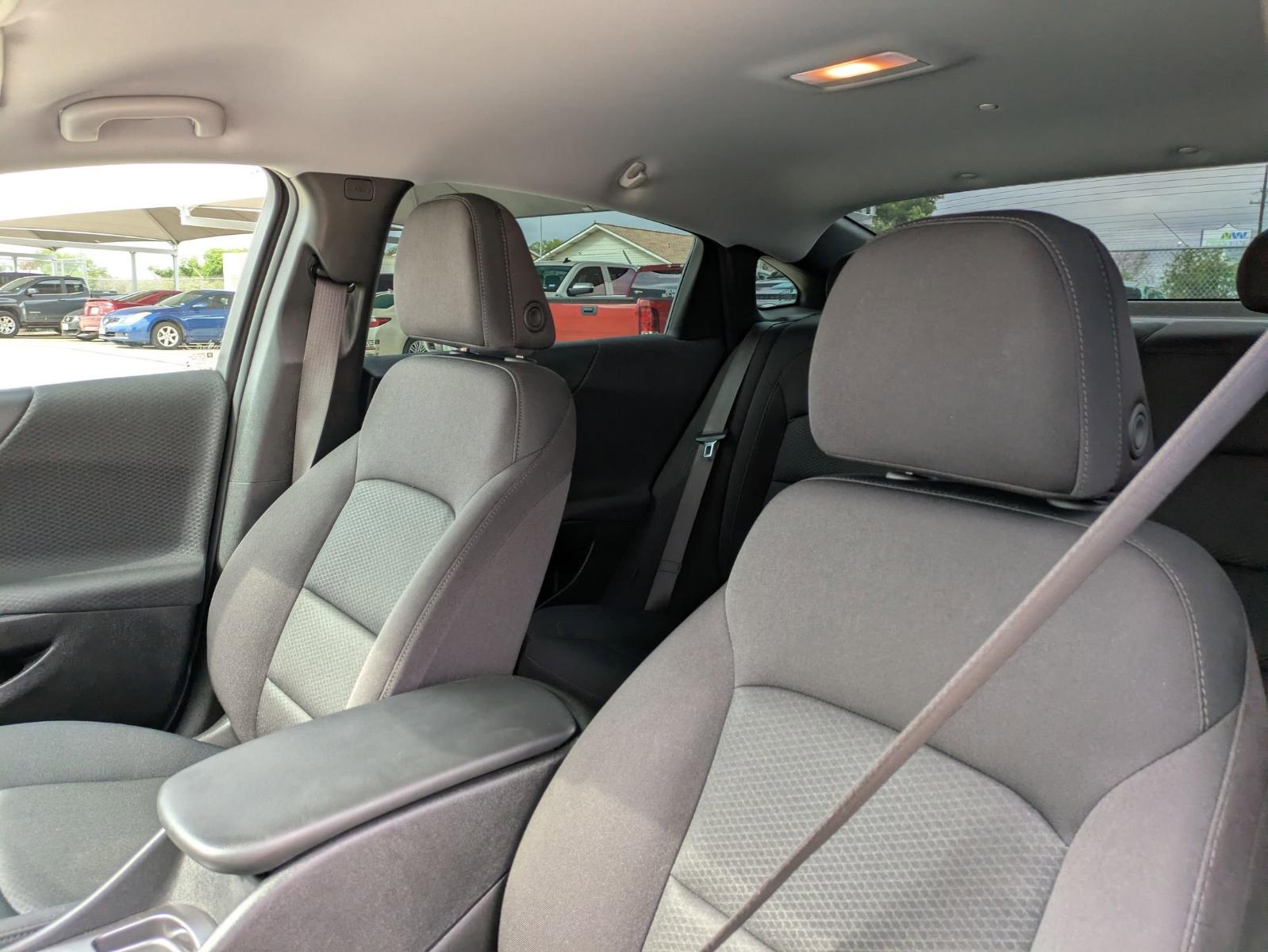 2024 Chevrolet Malibu Vehicle Photo in SELMA, TX 78154-1460