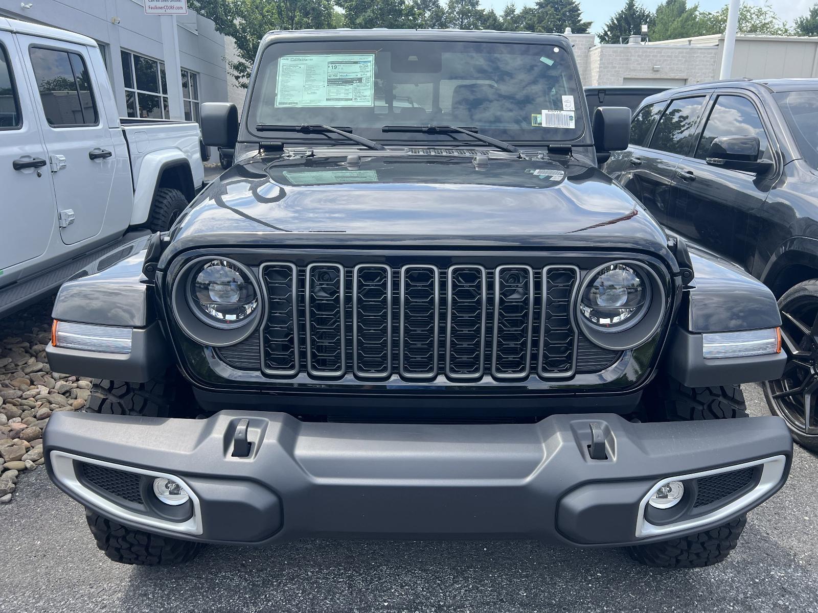 2025 Jeep Gladiator Vehicle Photo in Mechanicsburg, PA 17050-1707
