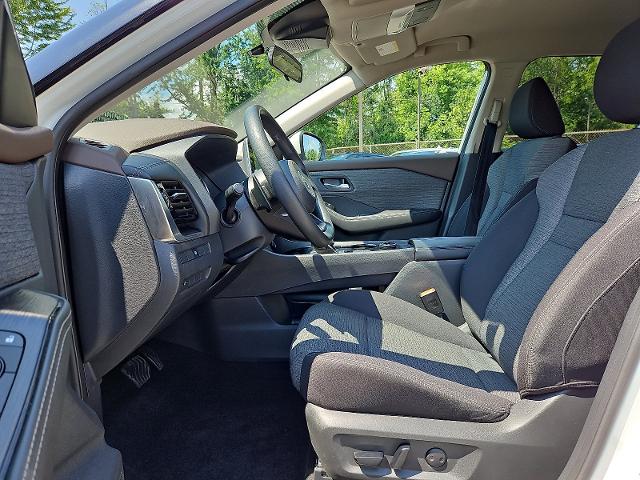 2021 Nissan Rogue Vehicle Photo in TREVOSE, PA 19053-4984