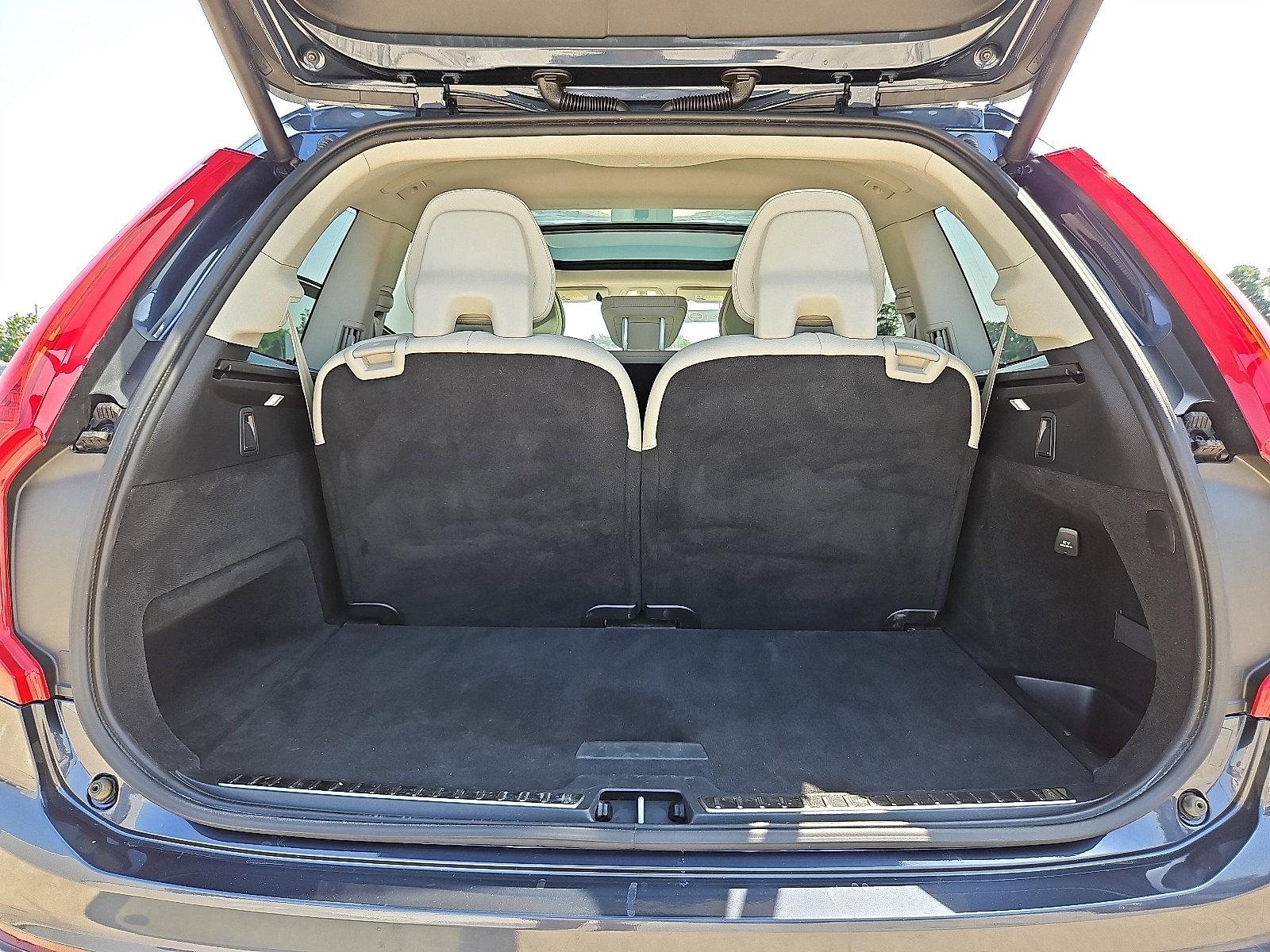 2024 Volvo XC90 Vehicle Photo in Trevose, PA 19053
