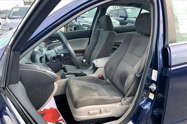 2011 Honda Accord Sdn Vehicle Photo in INDEPENDENCE, MO 64055-1377