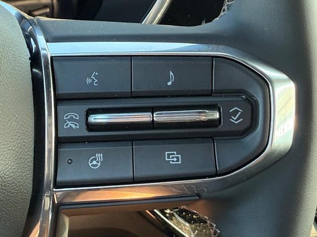 2025 GMC Canyon Vehicle Photo in COLUMBIA, MO 65203-3903