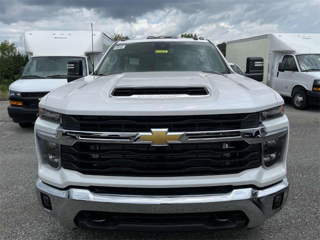 2024 Chevrolet Silverado 2500 HD Vehicle Photo in ALCOA, TN 37701-3235