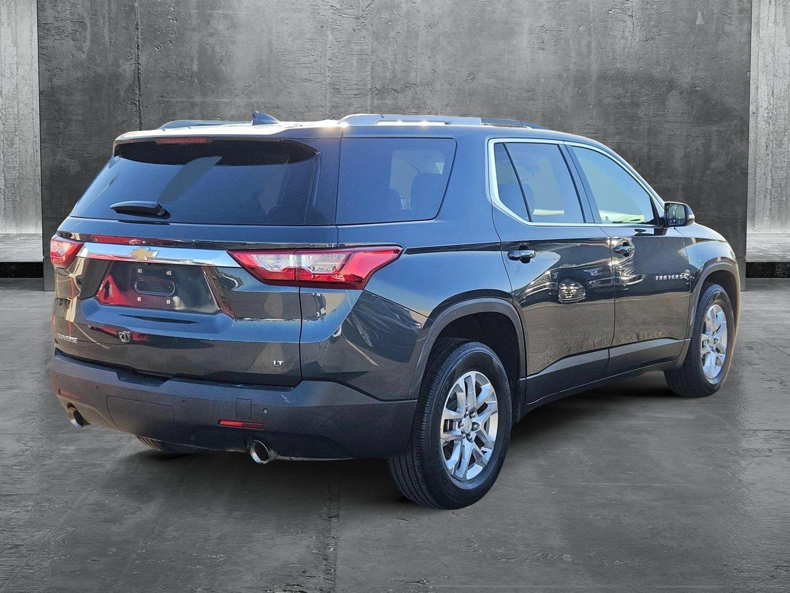 2018 Chevrolet Traverse Vehicle Photo in GILBERT, AZ 85297-0446