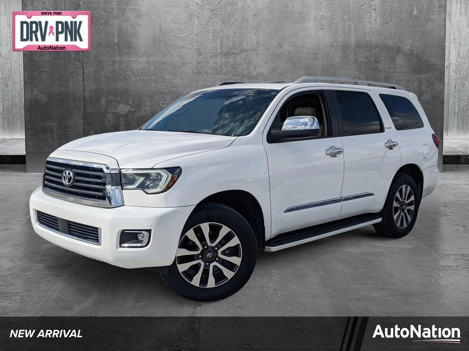 2018 Toyota Sequoia Vehicle Photo in Pembroke Pines , FL 33084