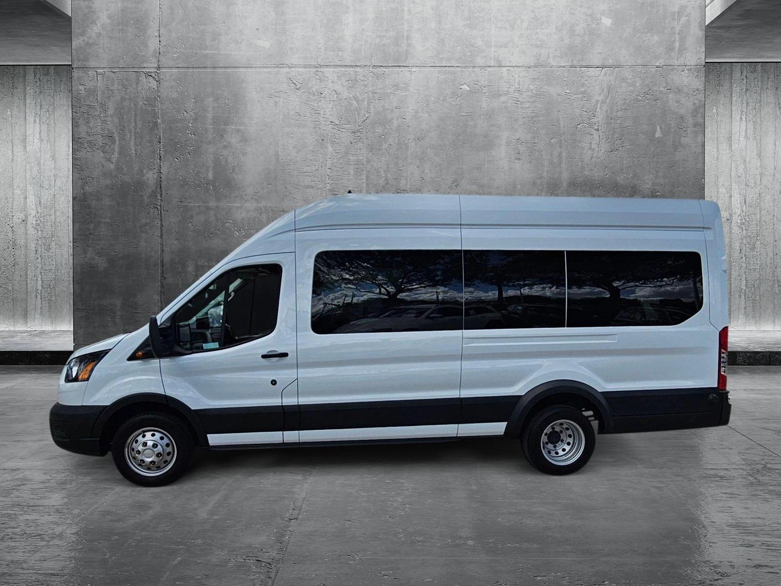 2023 Ford Transit Passenger Wagon Vehicle Photo in Pembroke Pines , FL 33027