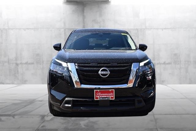 2025 Nissan Pathfinder Vehicle Photo in Ballwin, MO 63011
