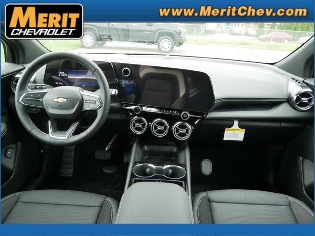 2024 Chevrolet Blazer EV Vehicle Photo in MAPLEWOOD, MN 55119-4794
