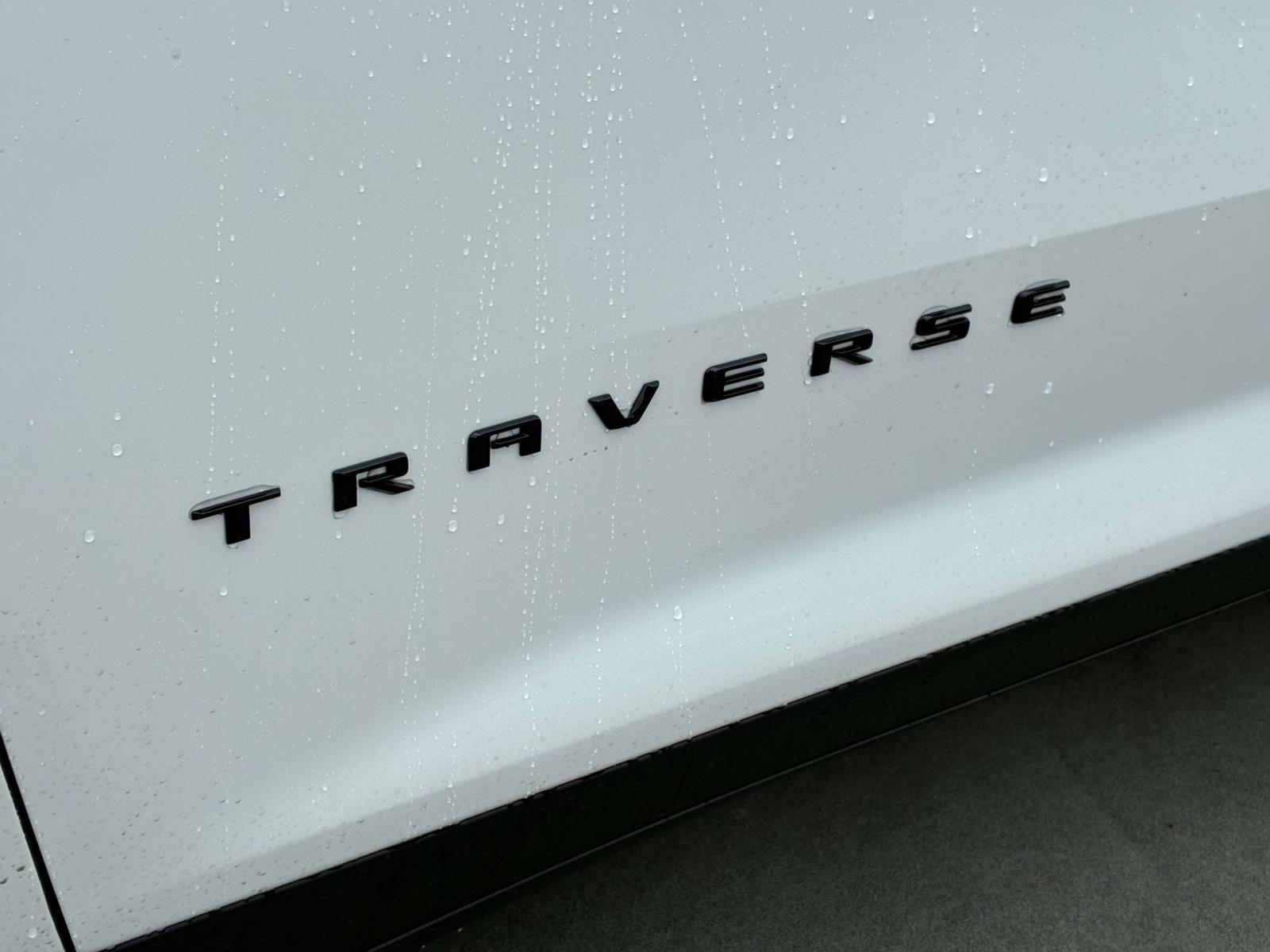 2025 Chevrolet Traverse Vehicle Photo in LOS ANGELES, CA 90007-3794