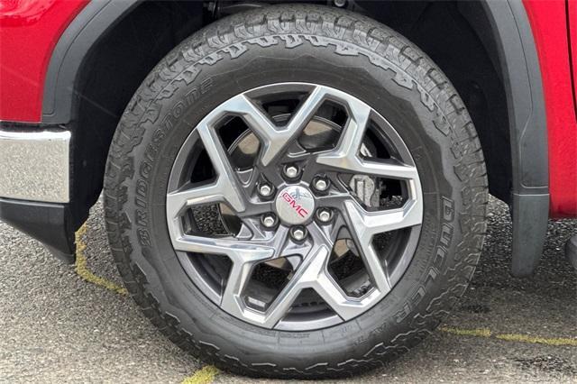 2023 GMC Sierra 1500 Vehicle Photo in ELK GROVE, CA 95757-8703
