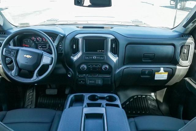 2025 Chevrolet Silverado 3500 HD Vehicle Photo in VENTURA, CA 93003-8585